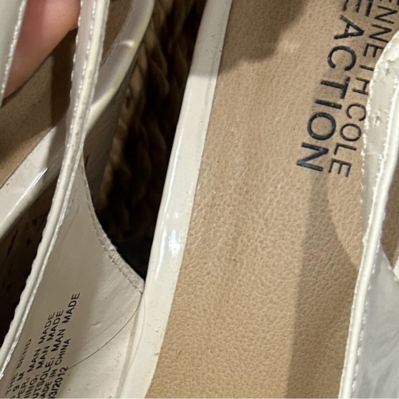 Reaction by Kenneth Cole Platform Cork Wedge Sandal Beige Size 9m - Picture 4 of 5